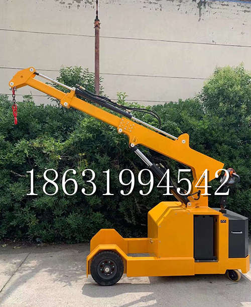 兴县随车吊机兴县车载随车吊改装随车吊机全电动液压吊机1/2吨吊机 多功能液压伸缩吊那里有